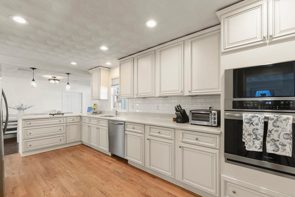 512 Central Avenue, Seekonk, MA Photo #12
