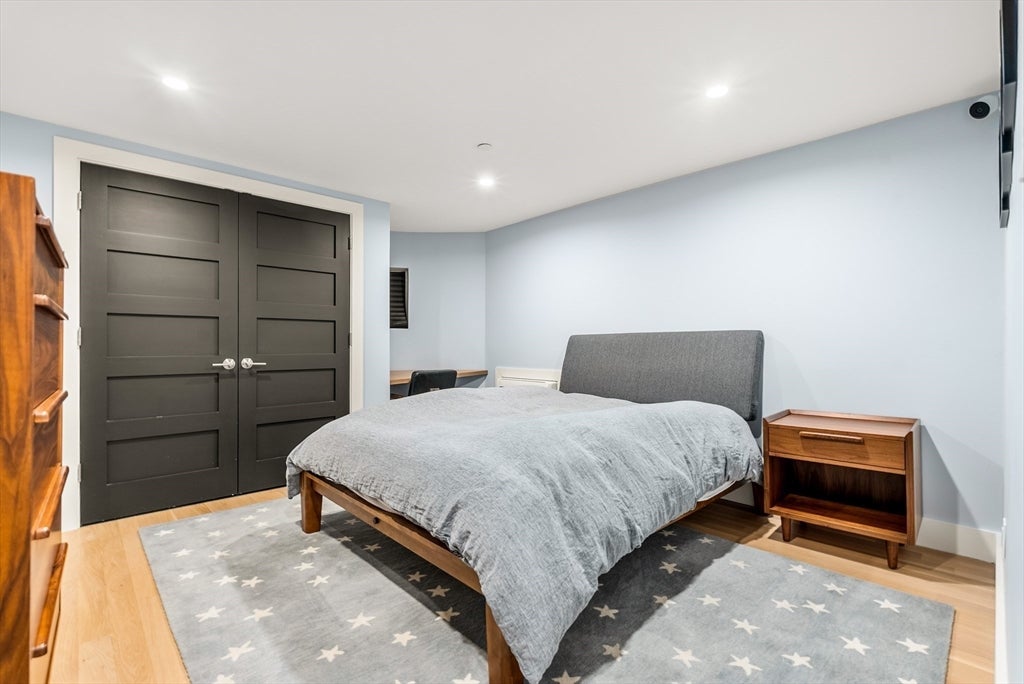 680 Tremont St #1, Boston, MA Photo #16