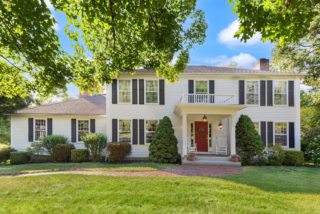 28 Thompson Dr