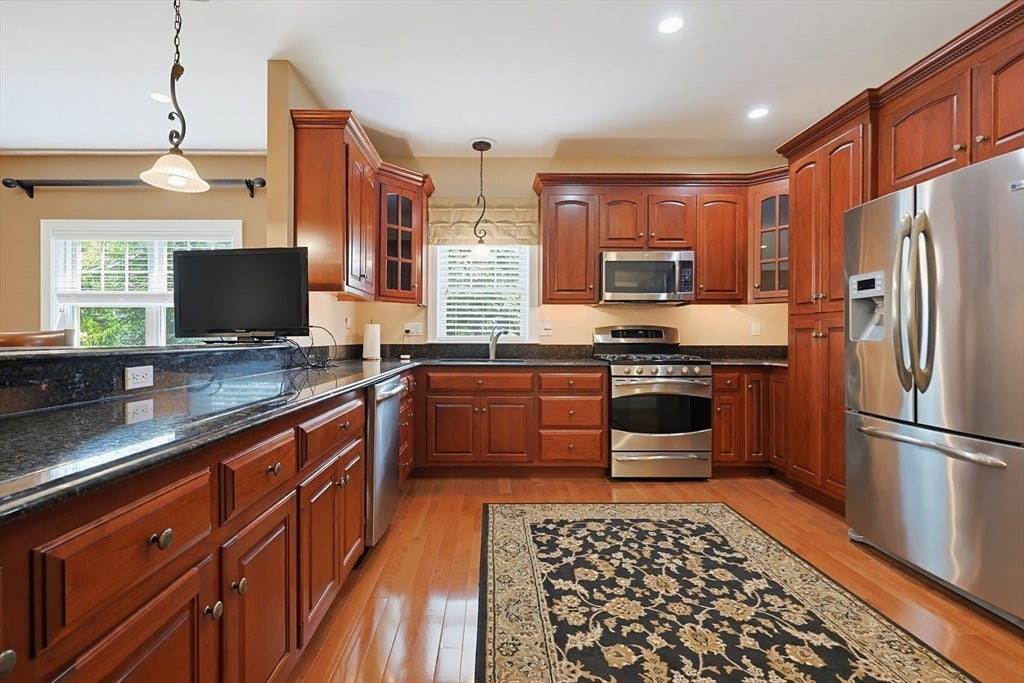 7 Walden Way 7