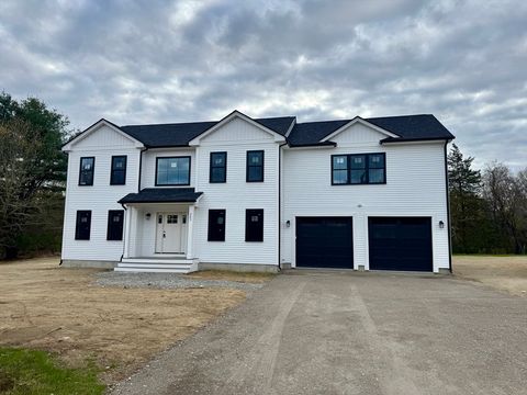 Photo of 247 Braley Hill Rd, Rochester, MA 02770 (MLS # 73424659)