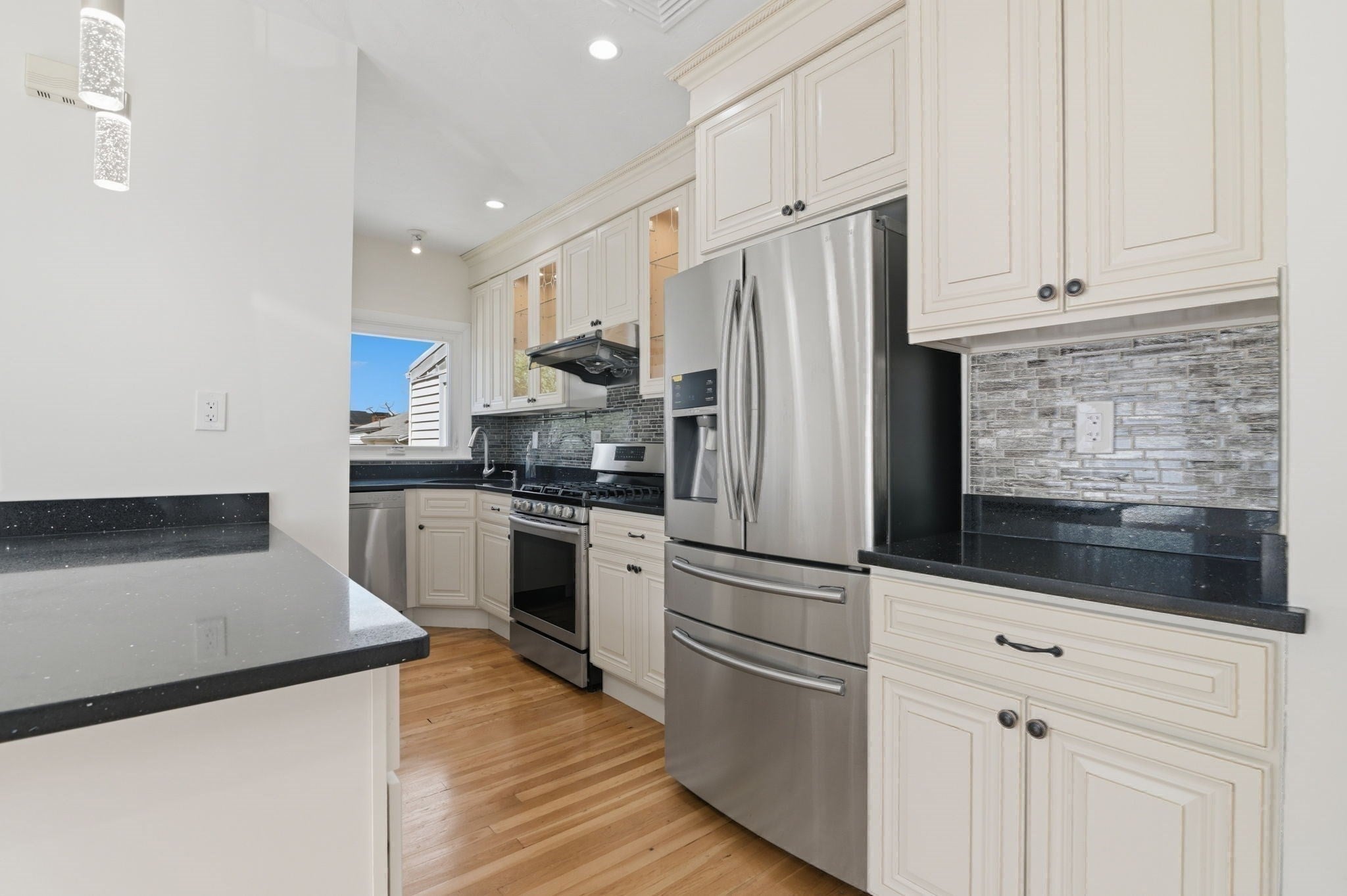 334 Sea St, Quincy, MA, 334 Sea St, Quincy, MA Photo #13