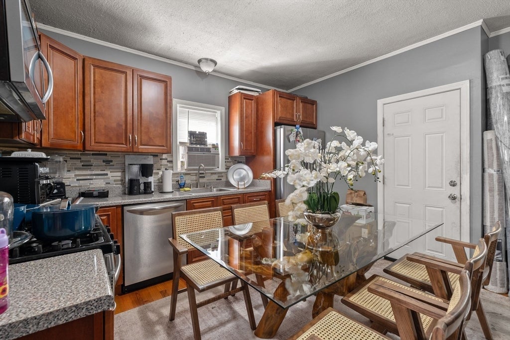 452 N Montello St, Brockton, MA, 452 N Montello St, Brockton, MA Photo #5