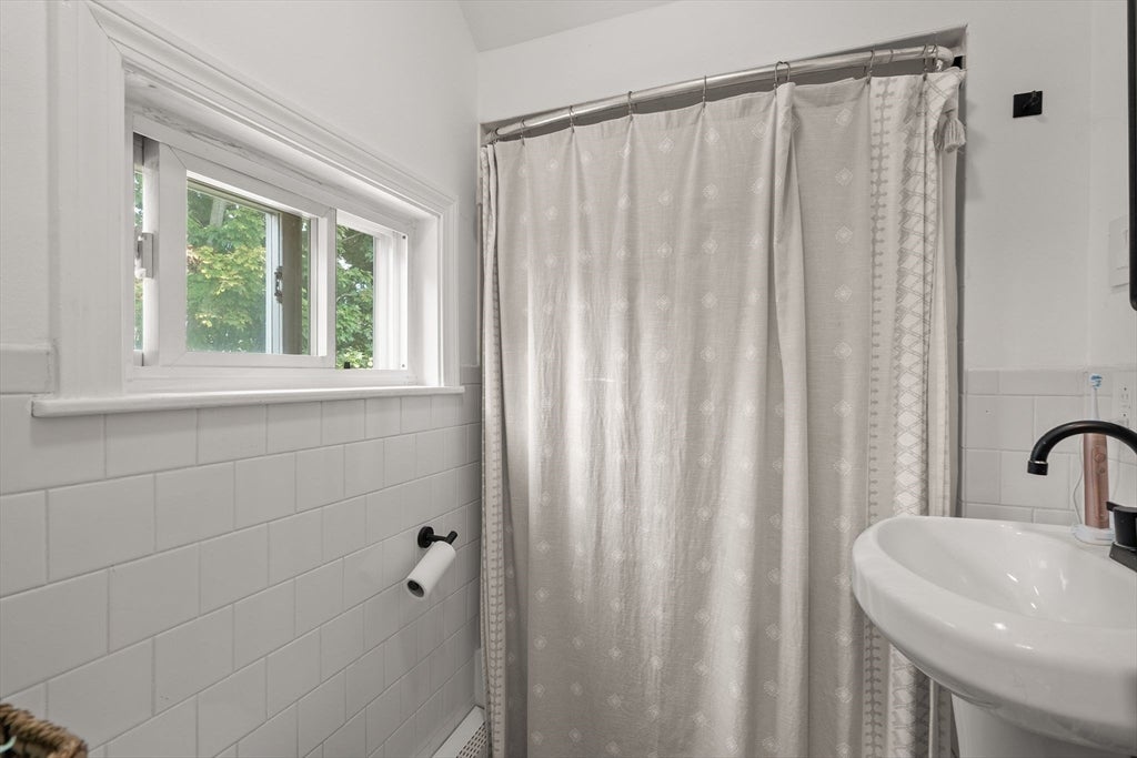 452 N Montello St, Brockton, MA, 452 N Montello St, Brockton, MA Photo #26