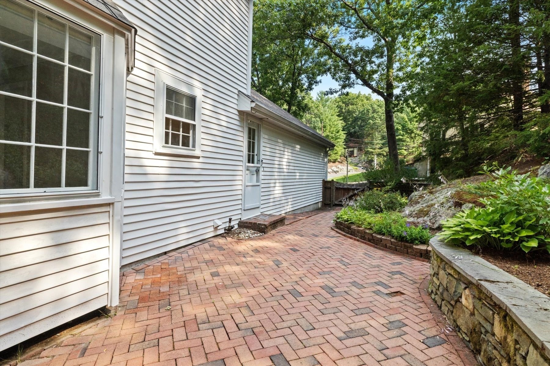 45 Blueberry Lane, Westwood, MA, 45 Blueberry Lane, Westwood, MA Photo #27