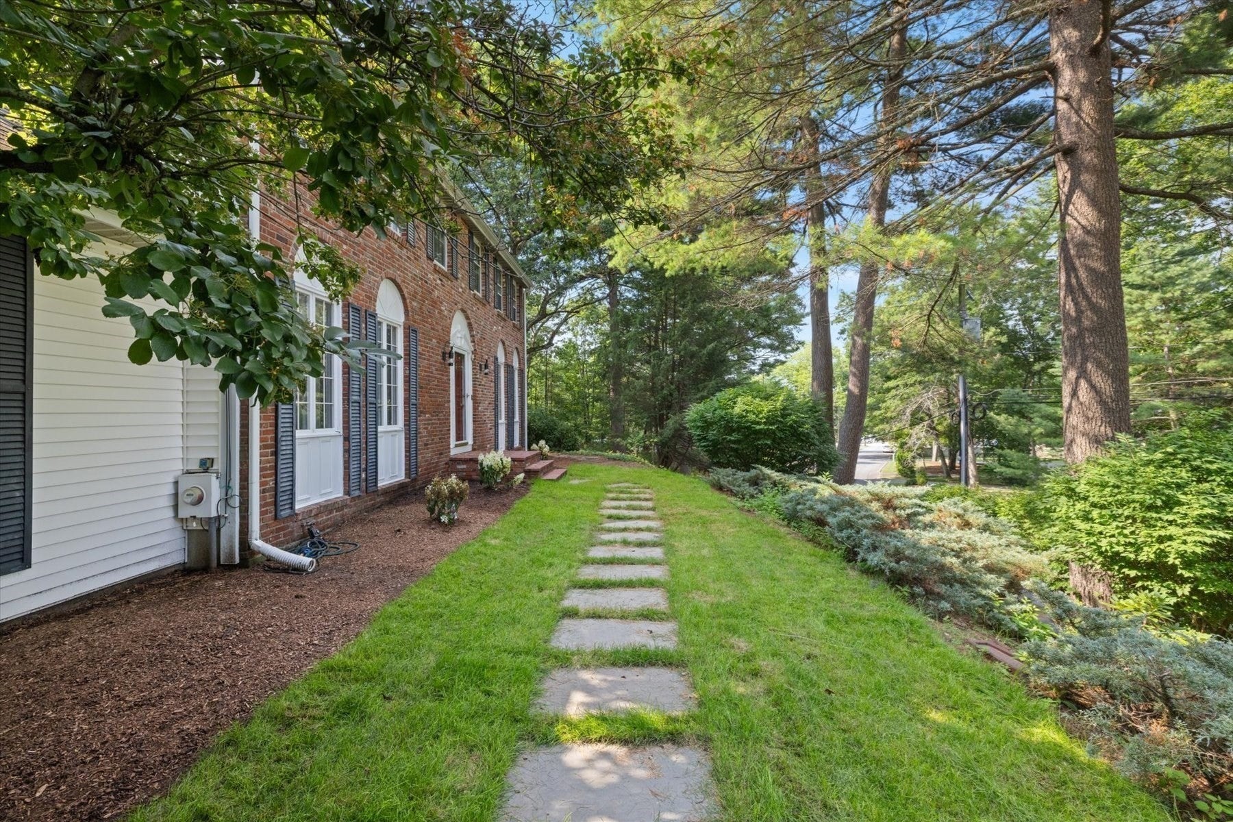 45 Blueberry Lane, Westwood, MA, 45 Blueberry Lane, Westwood, MA Photo #4