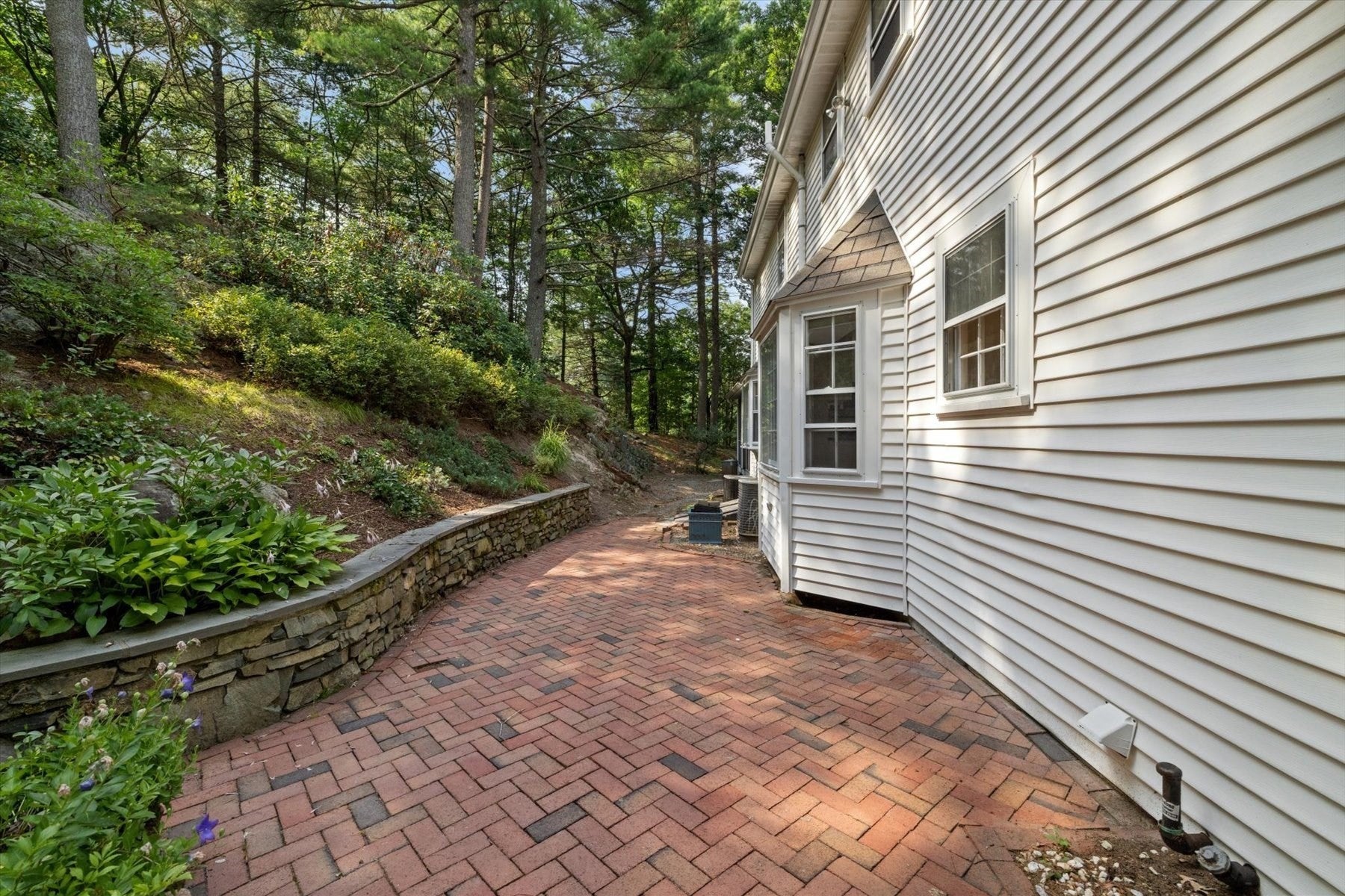 45 Blueberry Lane, Westwood, MA, 45 Blueberry Lane, Westwood, MA Photo #28