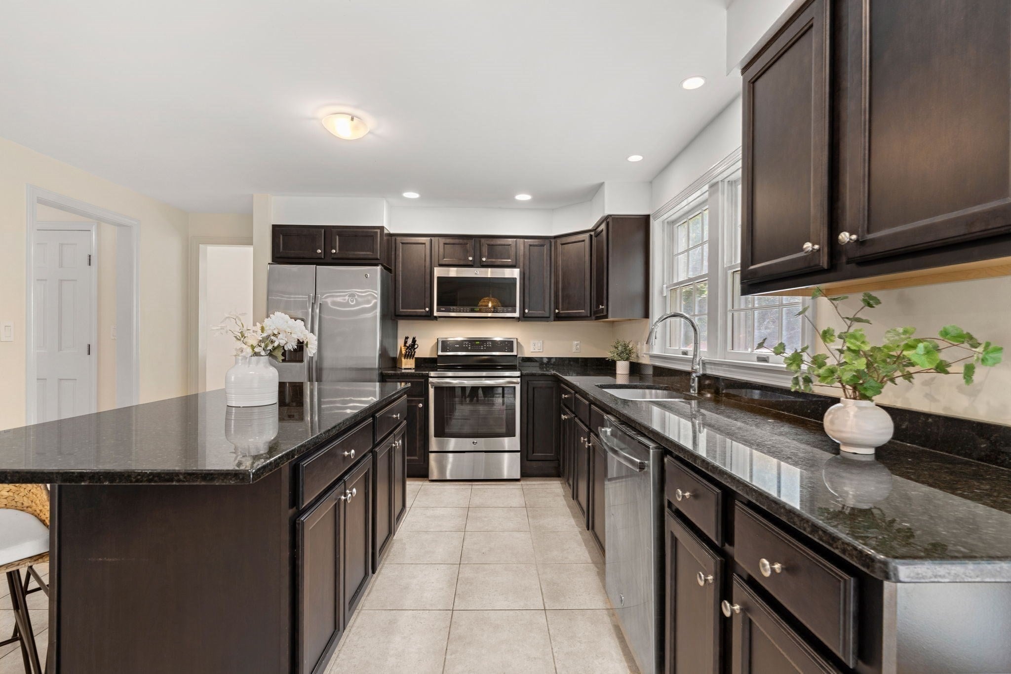 20 Virginia Lane, Newburyport, MA, 20 Virginia Lane, Newburyport, MA Photo #10