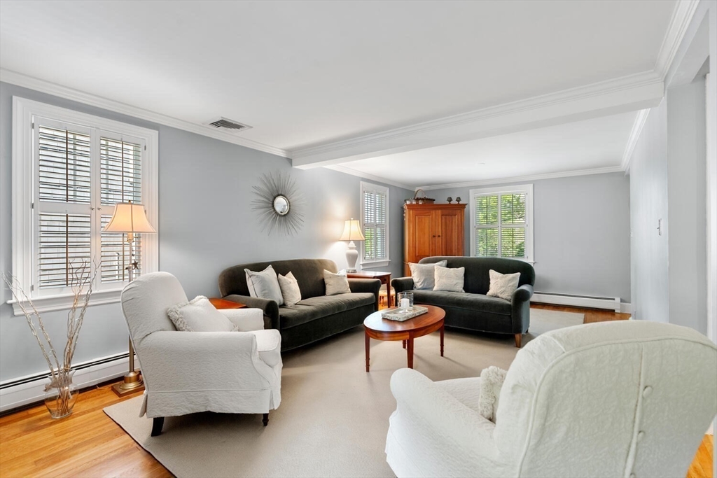 11 Nichols Road
