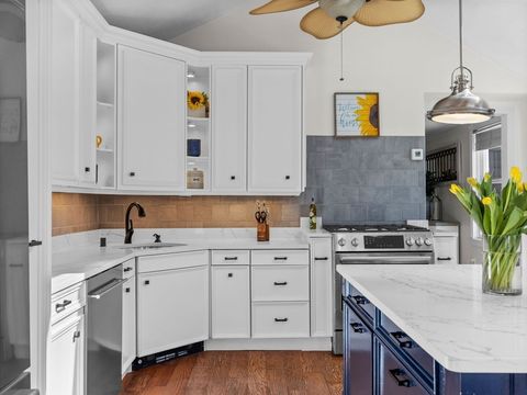 428 Washington St Canton MA 02021