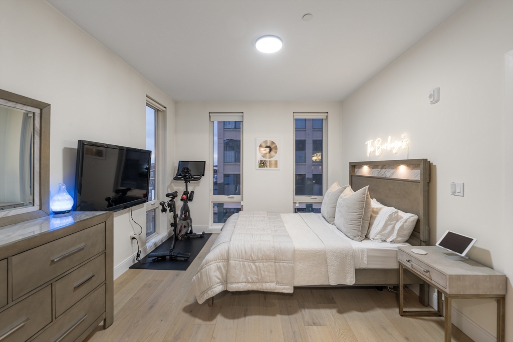 101 Condor St 301A