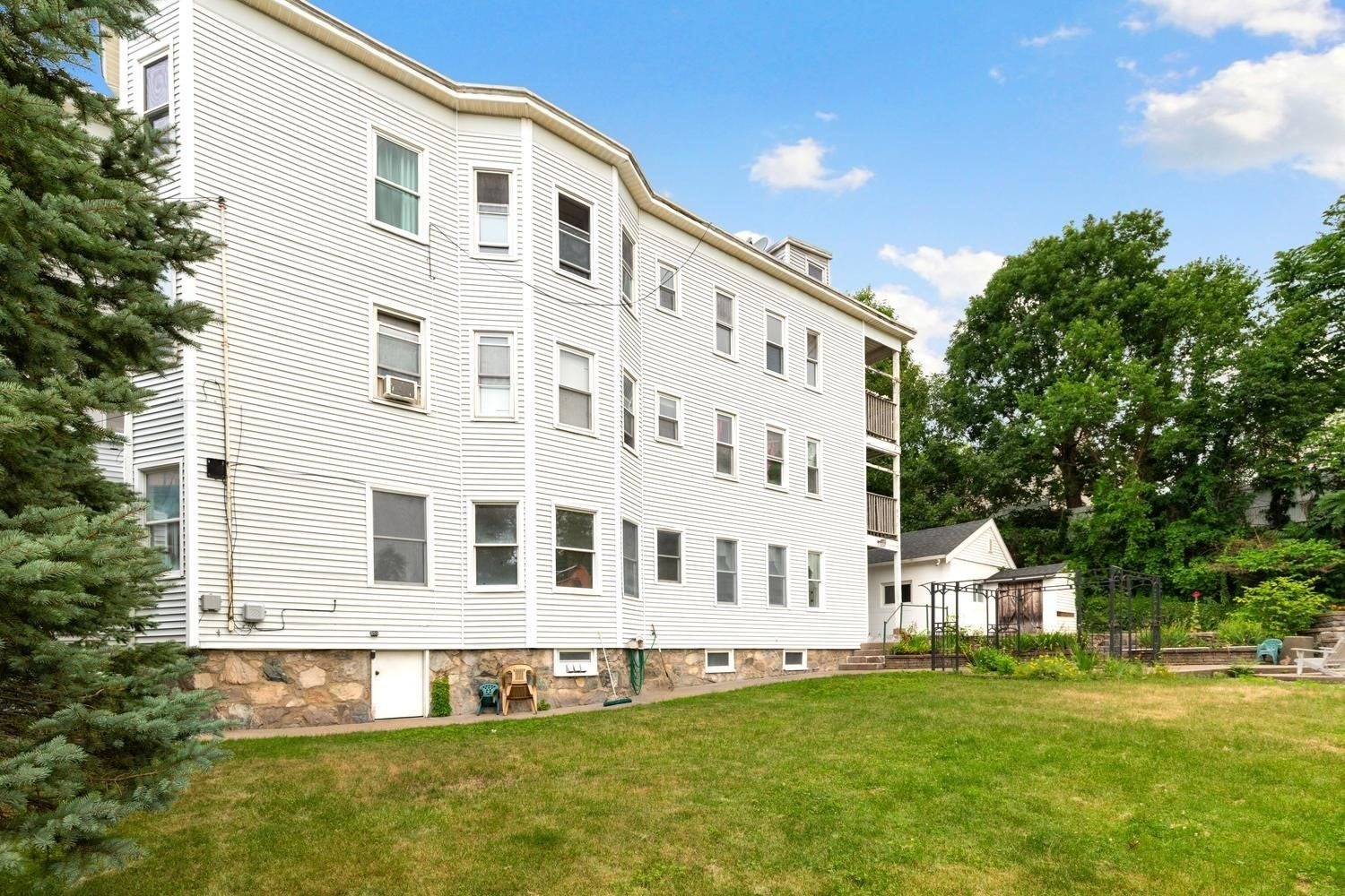35 Heron St #1, Boston, MA Photo #10