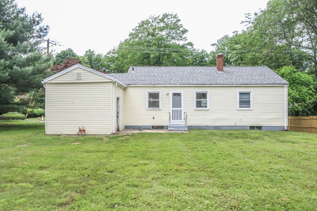 109 Bacon Rd