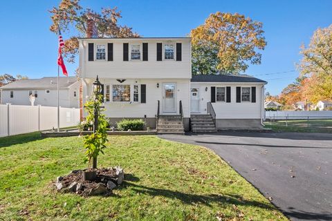27 Fairview Avenue Wilmington MA 01887