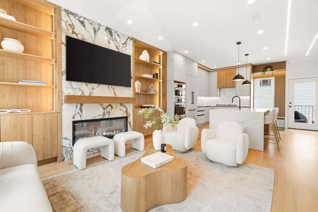 39 G St, Boston, MA, 39 G St, Boston, MA Photo #1