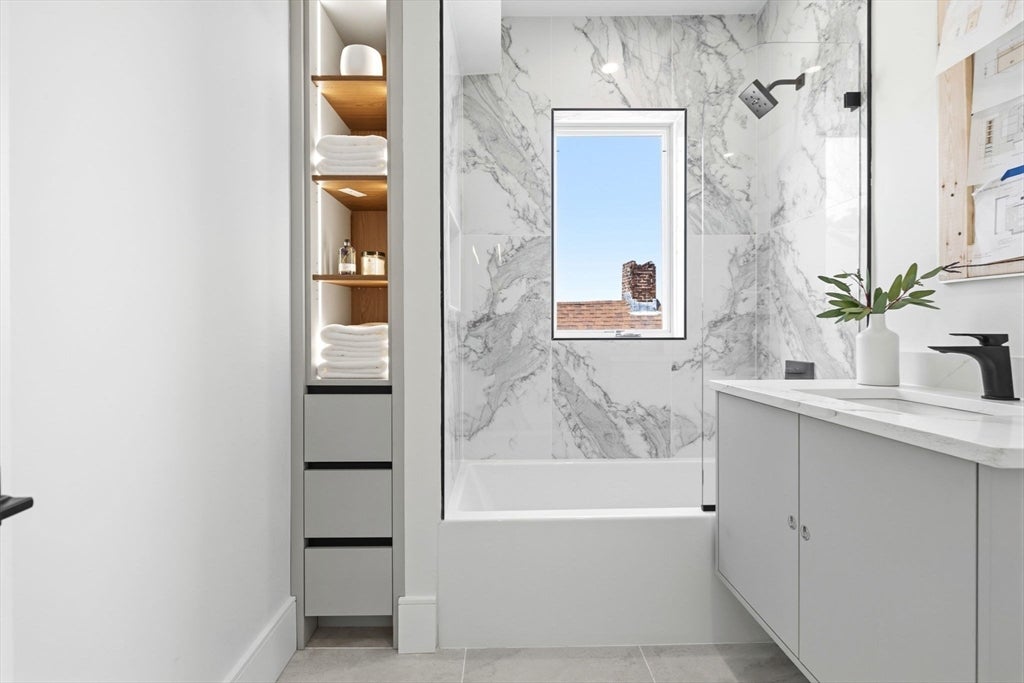 39 G St, Boston, MA, 39 G St, Boston, MA Photo #30