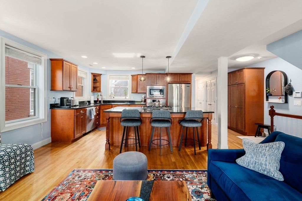 2 Lamson St B