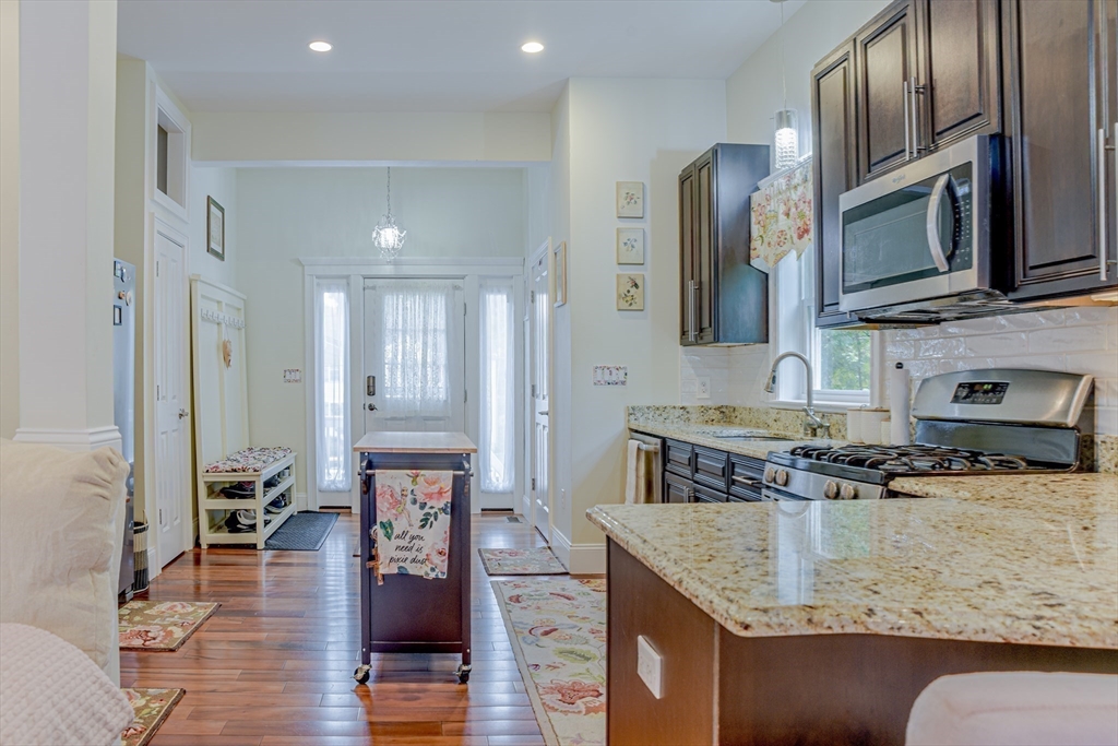 257 Rockland St 257