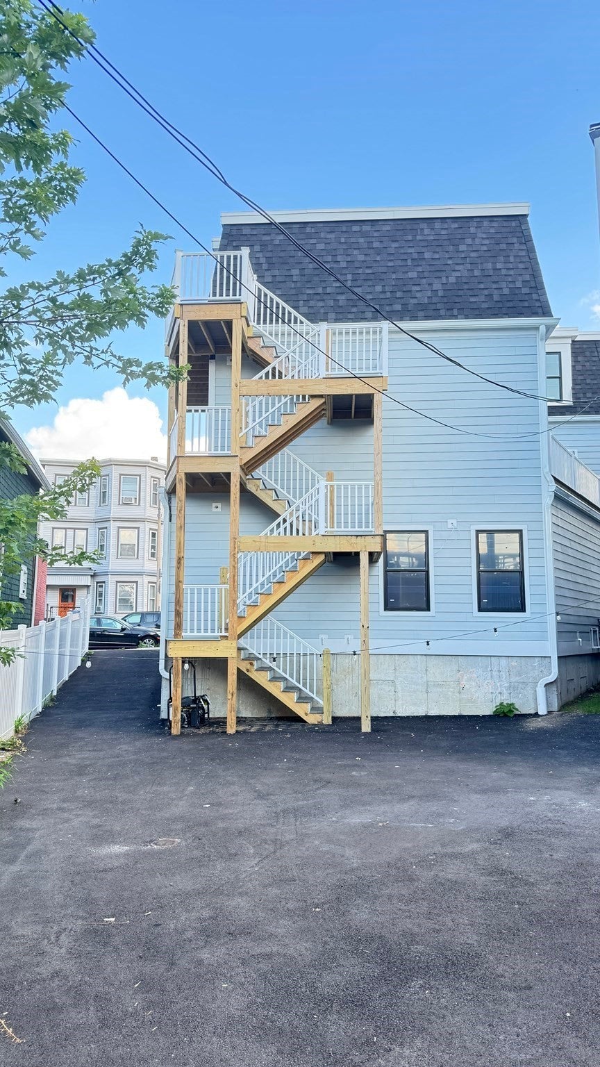804 Saratoga ST #1, Boston, MA Photo #11