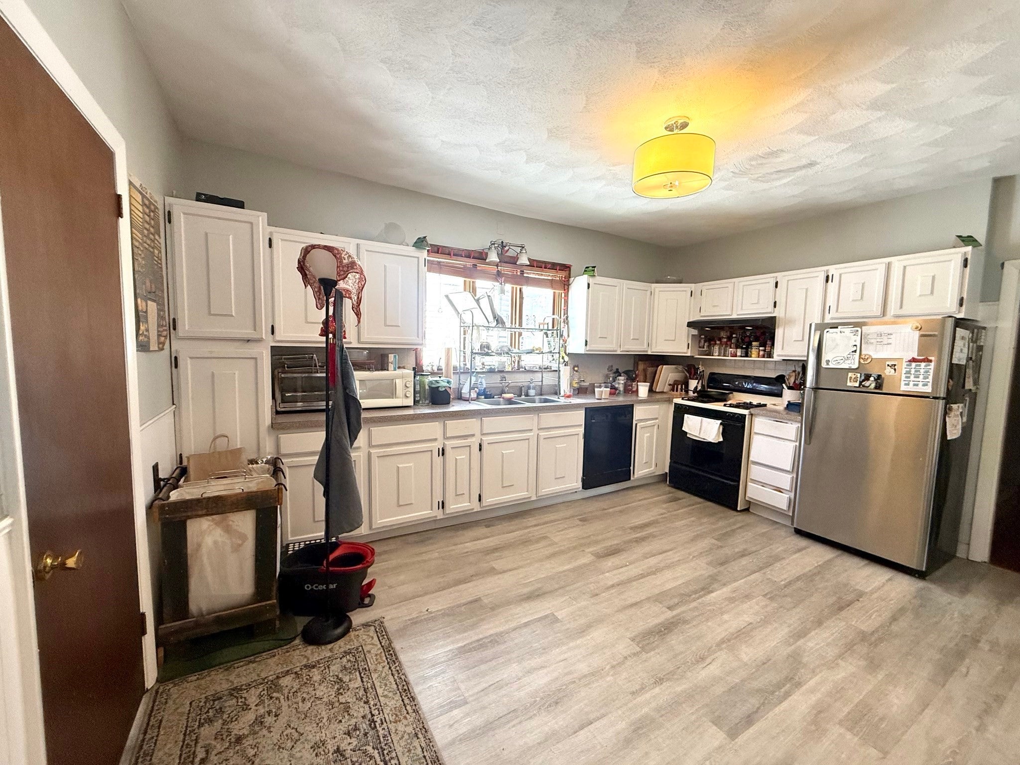 27 Hale Ave #2, Medford, MA Photo #2
