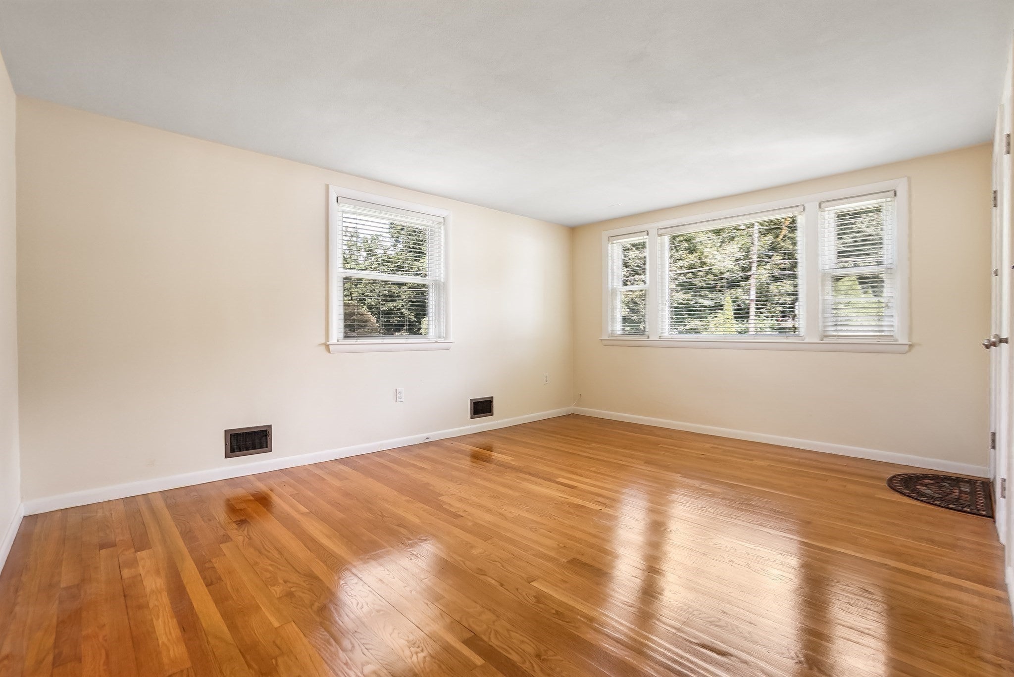 46 Dobbins Street, Waltham, MA, 46 Dobbins Street, Waltham, MA Photo #12