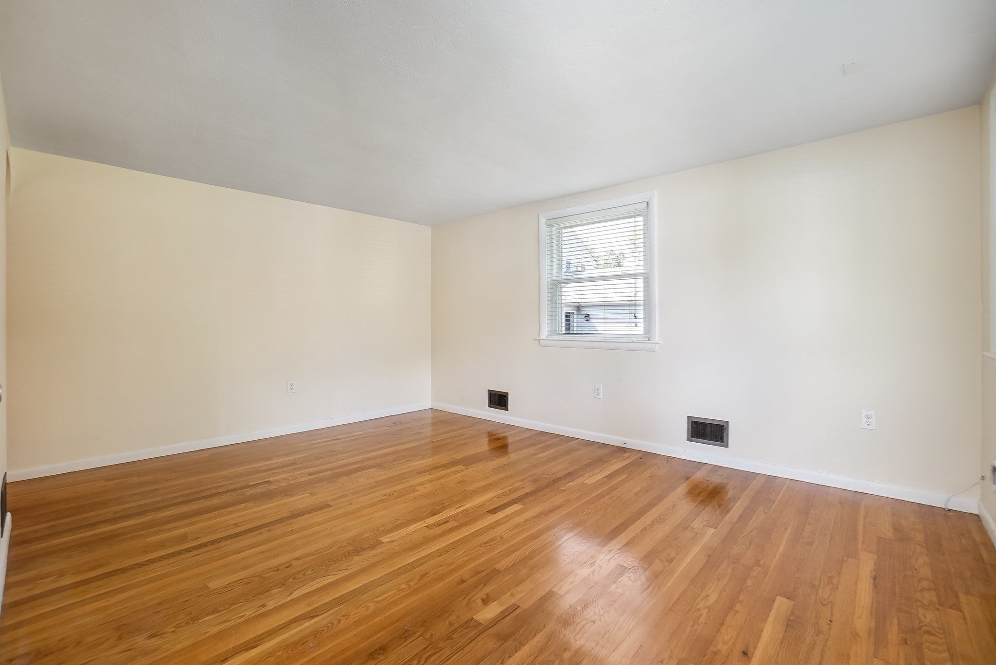 46 Dobbins Street, Waltham, MA, 46 Dobbins Street, Waltham, MA Photo #15