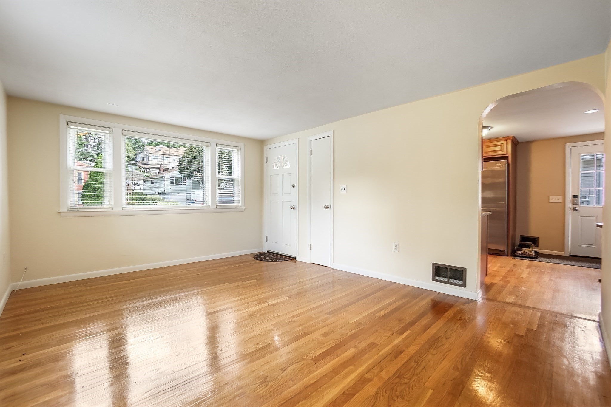 46 Dobbins Street, Waltham, MA, 46 Dobbins Street, Waltham, MA Photo #13