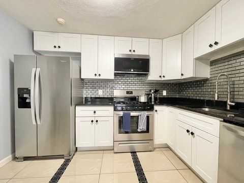 10 Kenmar Dr 26 Billerica MA 01821