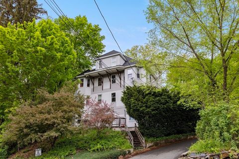 166-168 W Main St Orange MA 01364