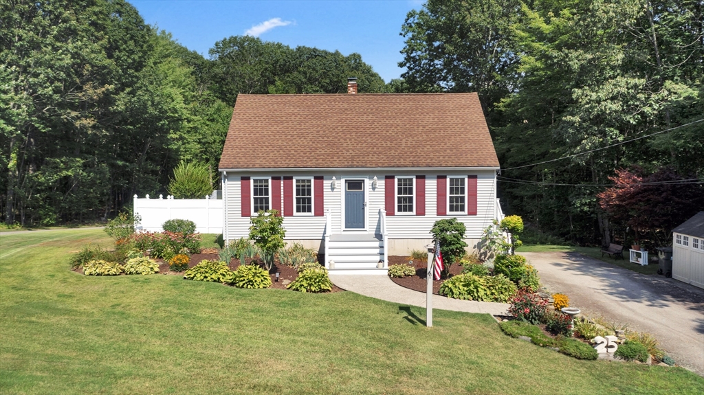 25 Fairbanks Ct