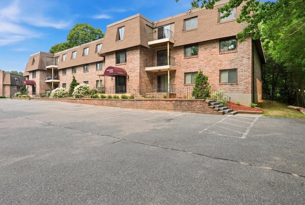 59 School St B2