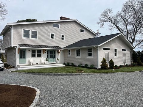 Photo of 531 Menauhant Rd, Falmouth, MA 02536 (MLS # 73484870)