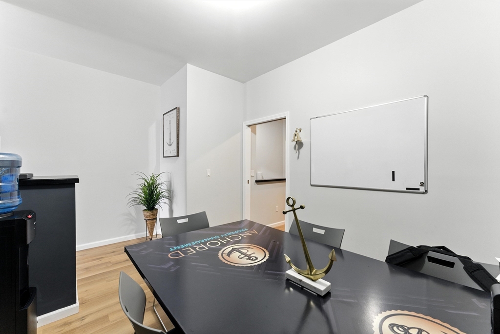 672-676 Dickinson St