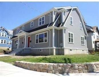 Photo of 3 Oakley Rd, Watertown, MA