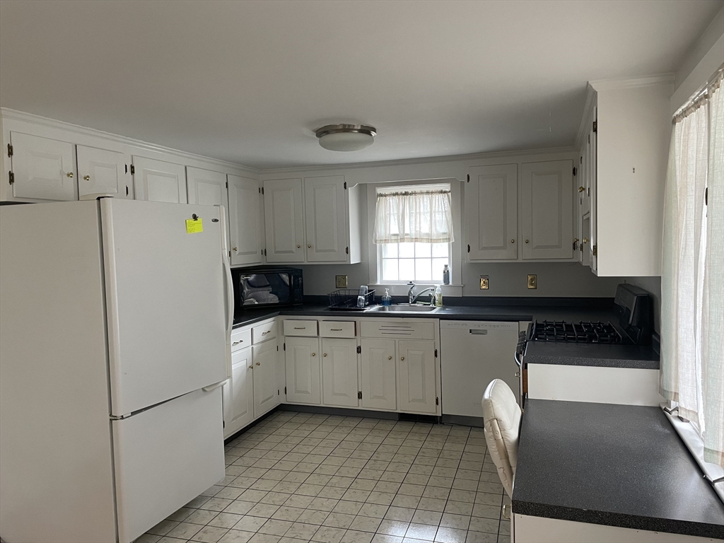 182 Greensward Road