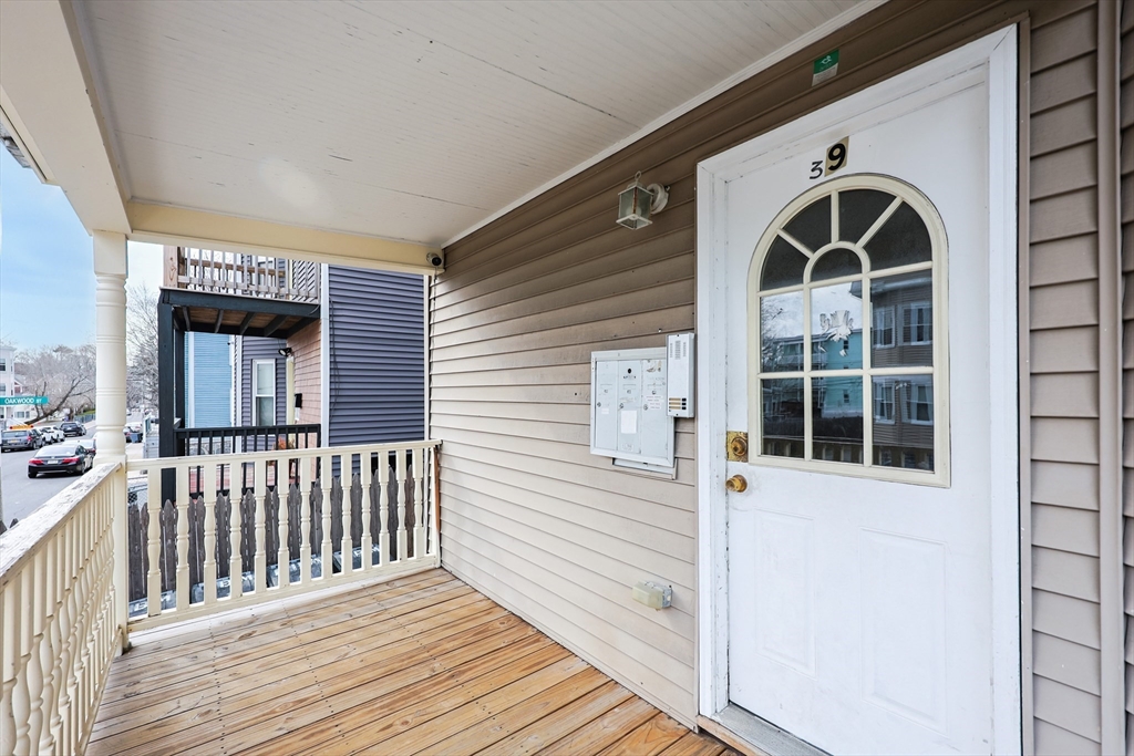 39 Torrey St 1