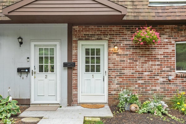20 LAWRENCE RD APT 1, ROWLEY, MA 01969 - Image 9ff2355f4b5e55c8606cab8b4e3f266b/1205362149