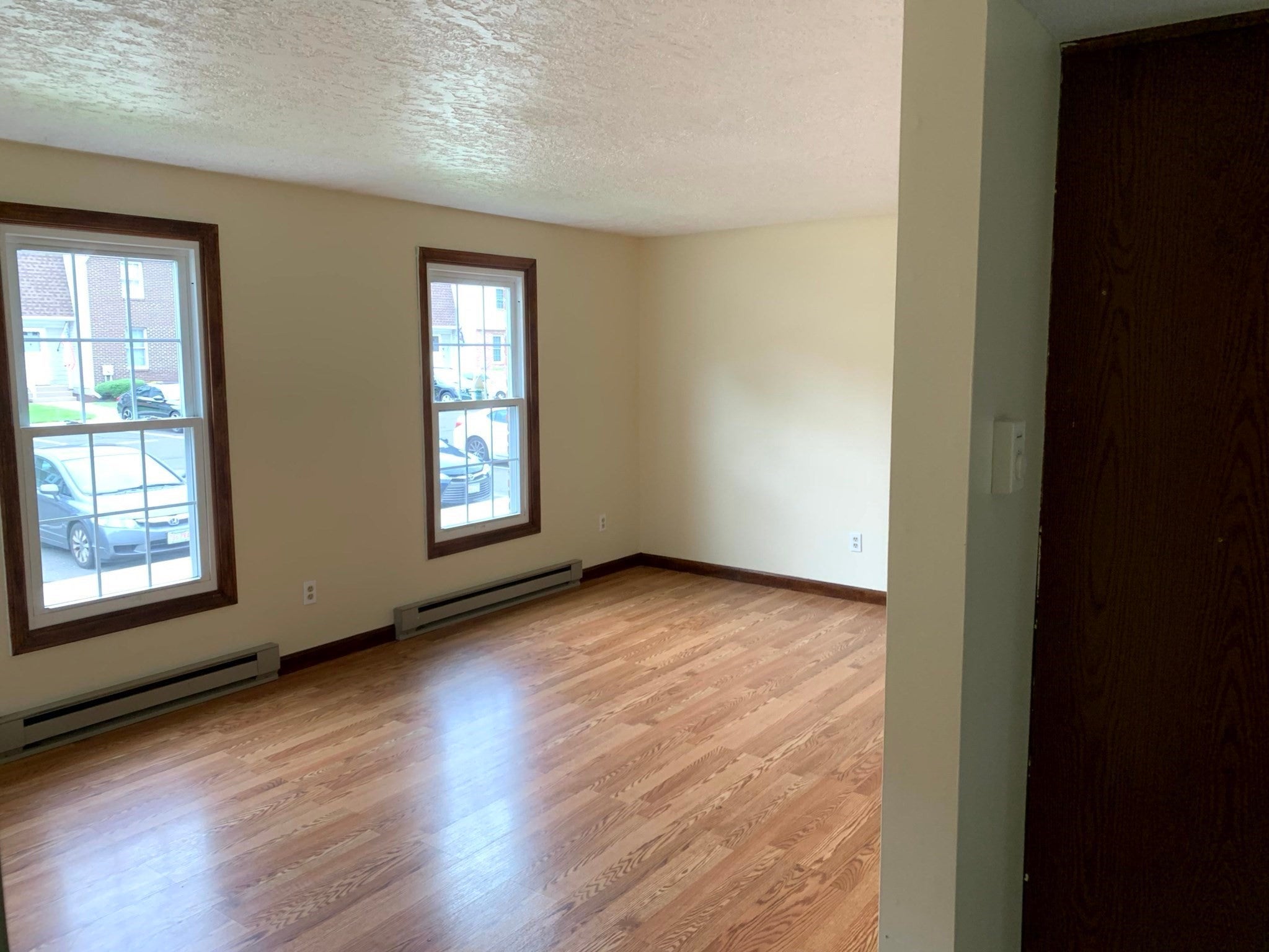 283 Fuller Rd T