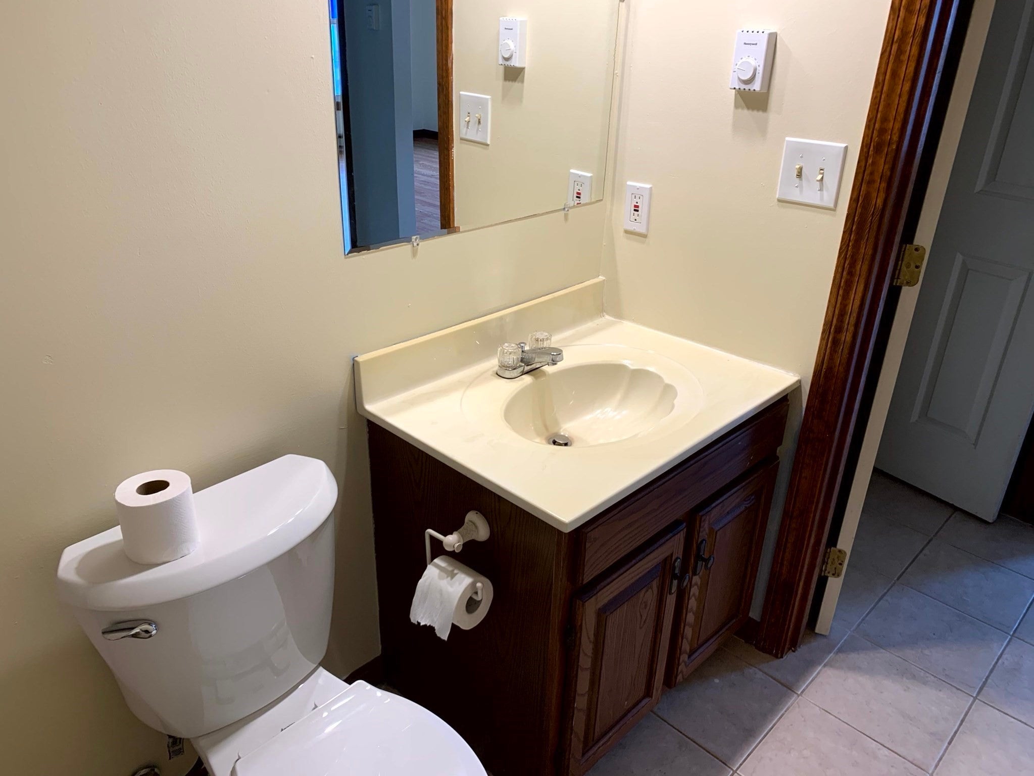 283 Fuller Rd #T, Chicopee, MA Photo #34