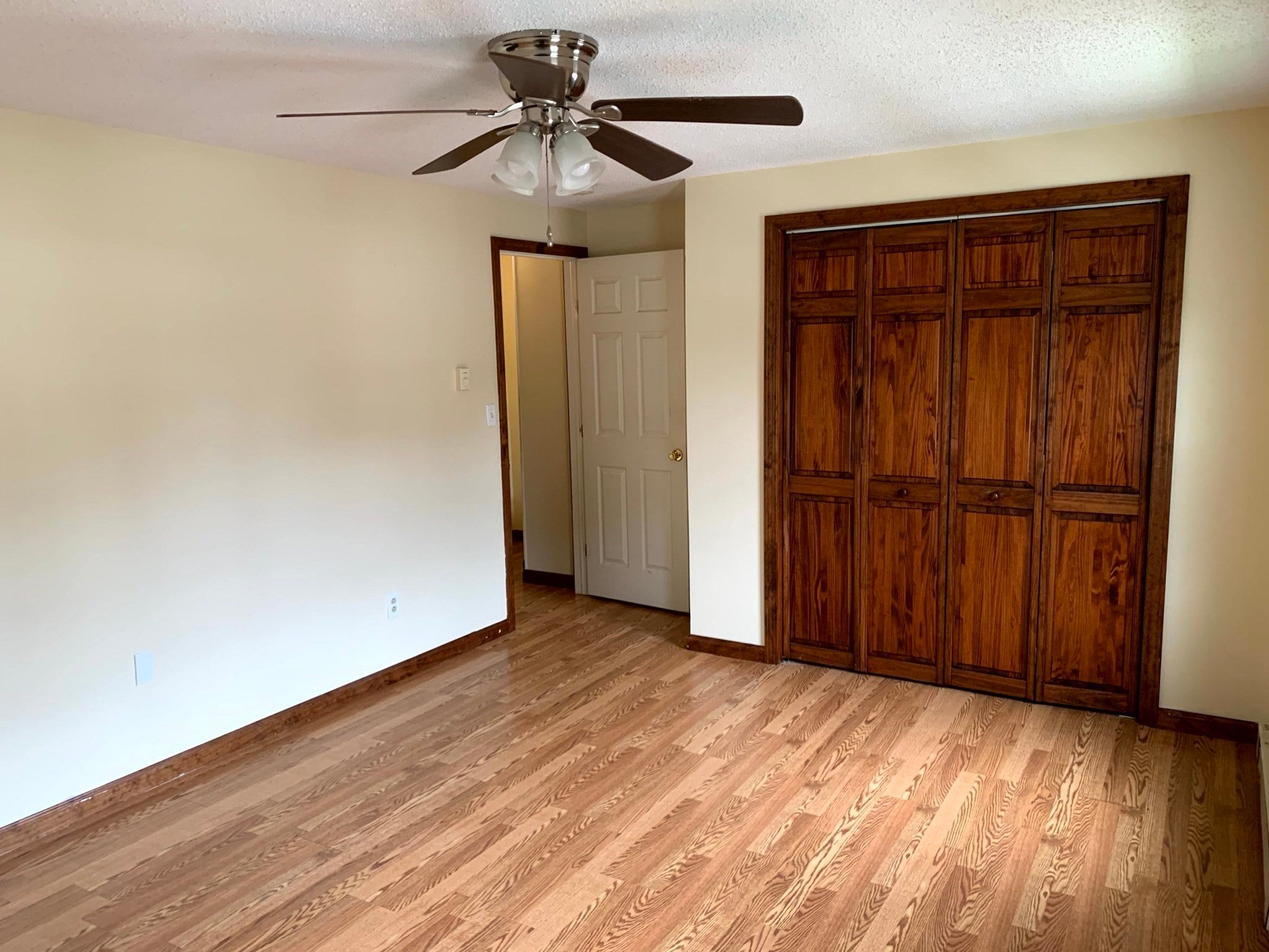 283 Fuller Rd #T, Chicopee, MA Photo #32