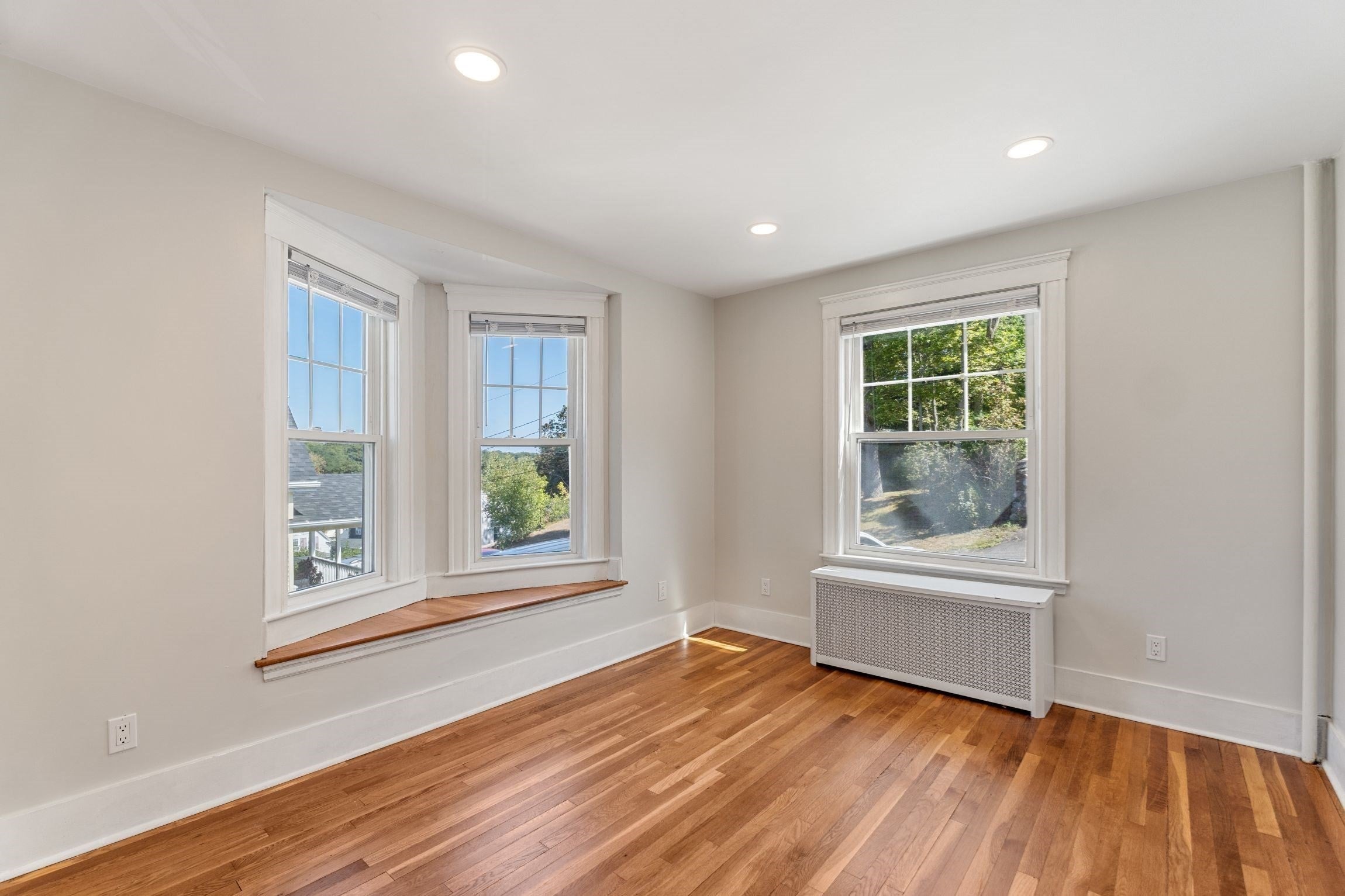 11 Clifton Ave, Saugus, MA Photo #9