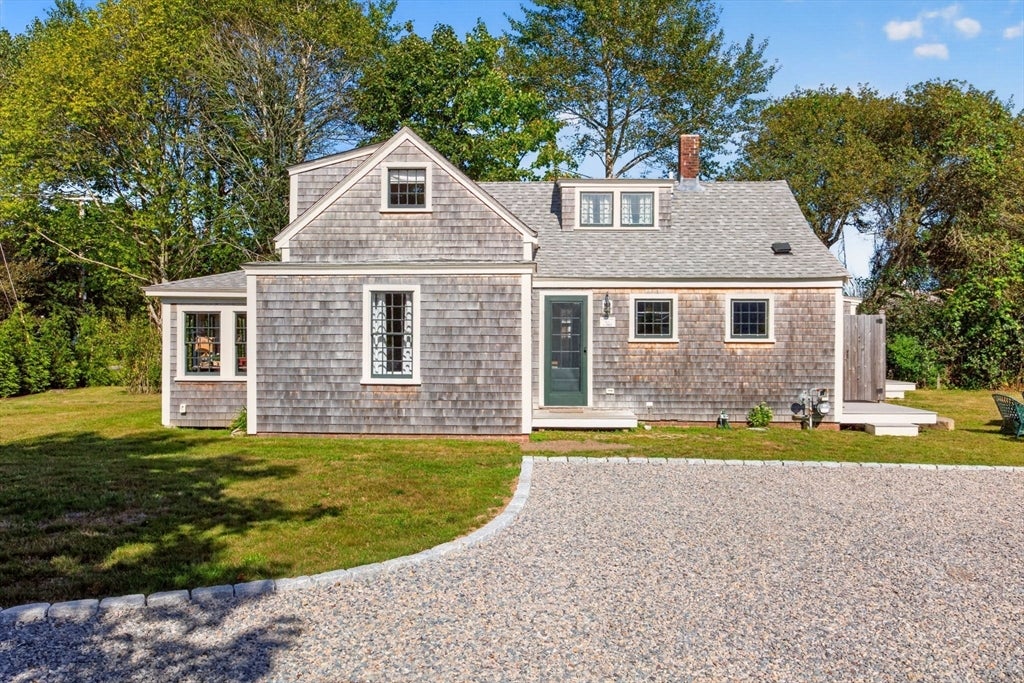 1455 Old Queen Anne Rd