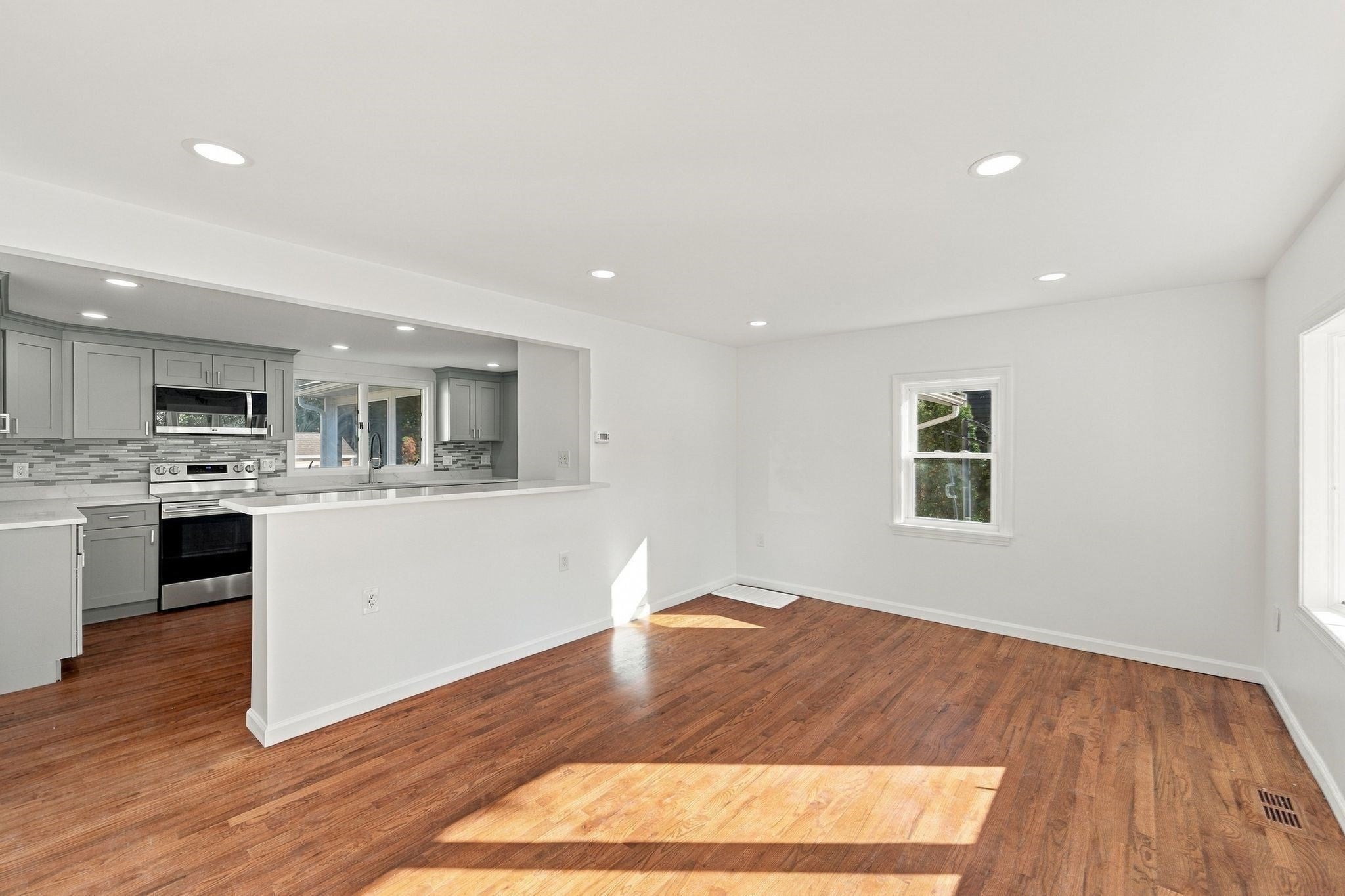 29 Windsor Rd, Beverly, MA, 29 Windsor Rd, Beverly, MA Photo #9