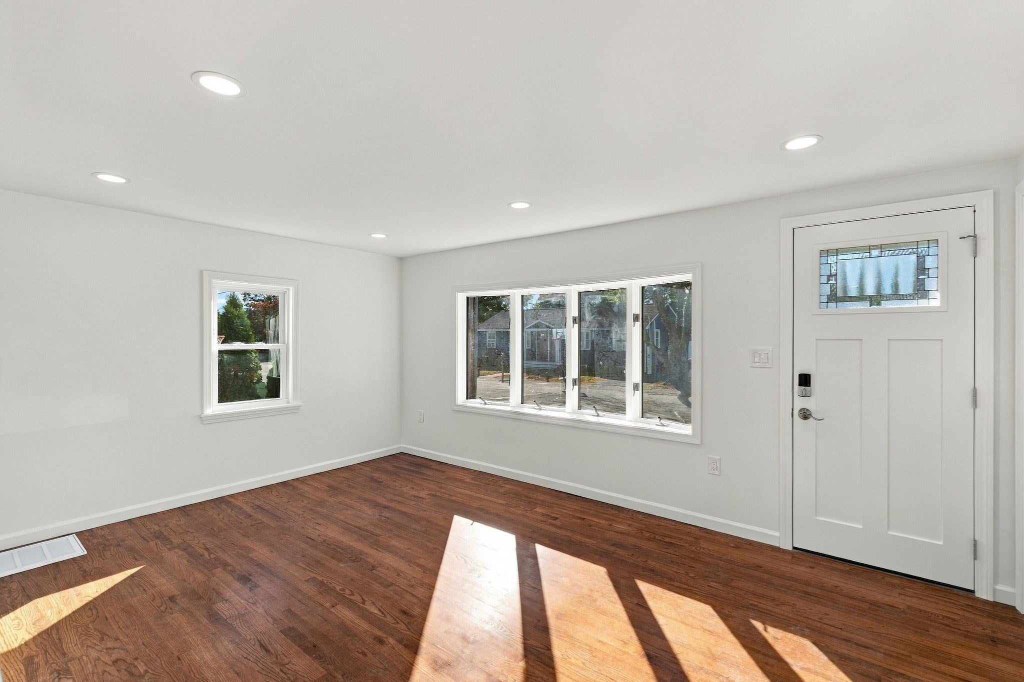 29 Windsor Rd, Beverly, MA, 29 Windsor Rd, Beverly, MA Photo #8