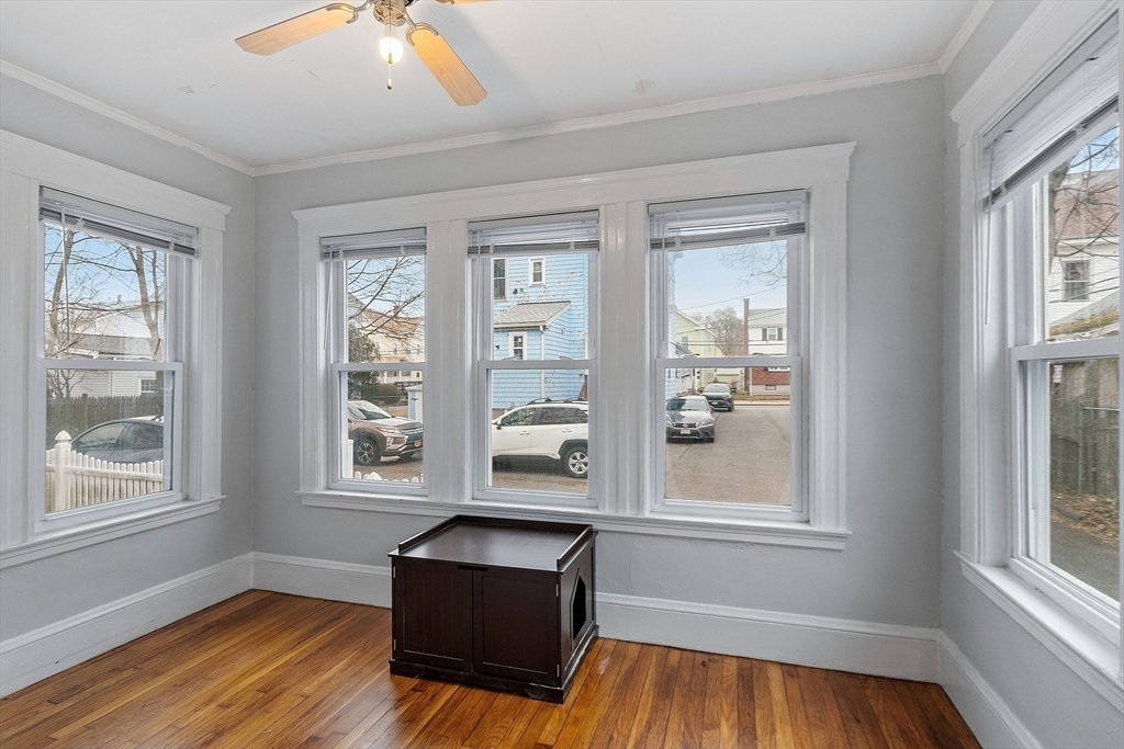 46 A Wentworth Street