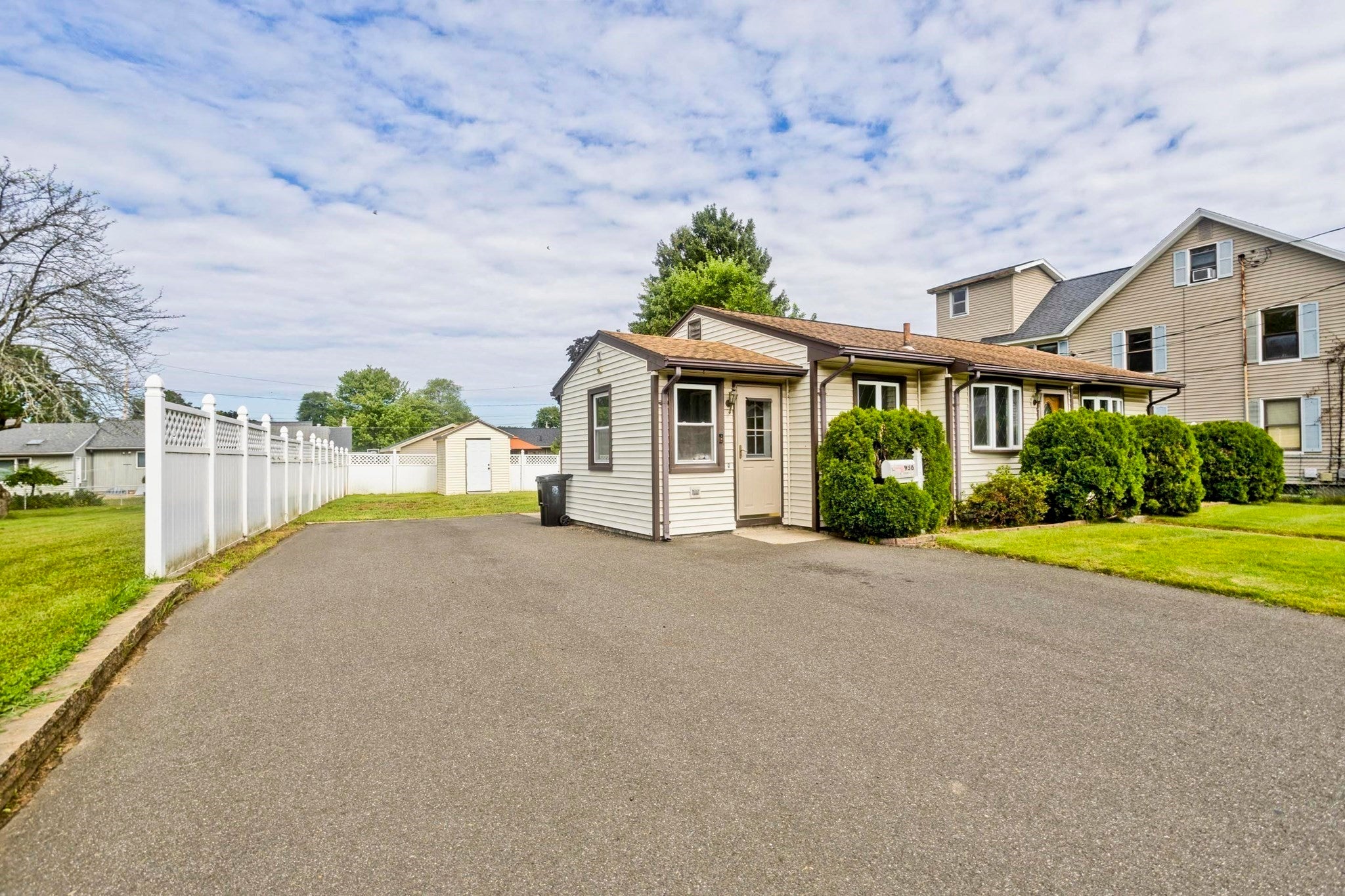 956 Granby Rd, Chicopee, MA, 956 Granby Rd, Chicopee, MA Photo #4