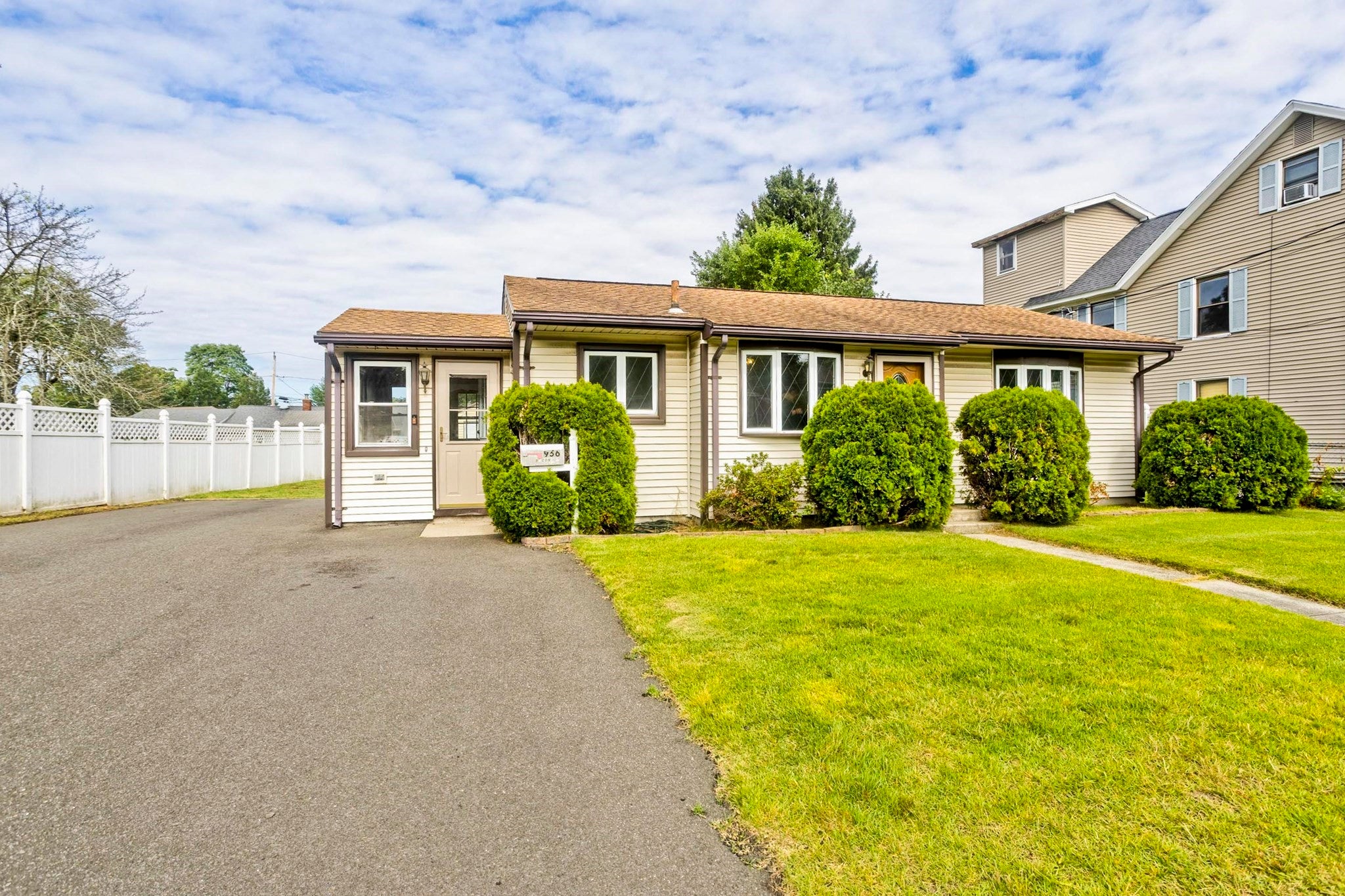 956 Granby Rd, Chicopee, MA, 956 Granby Rd, Chicopee, MA Photo #1
