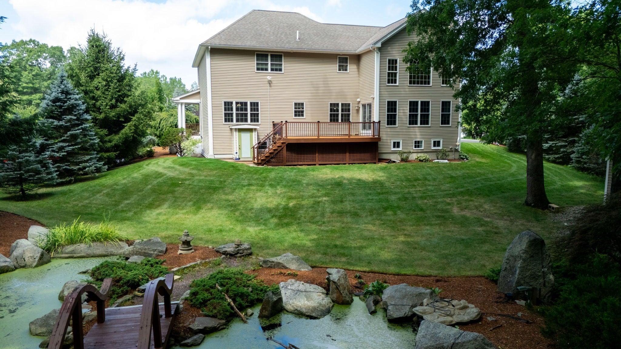 68 Raymond A Sampson Dr, North Attleboro, MA Photo #39