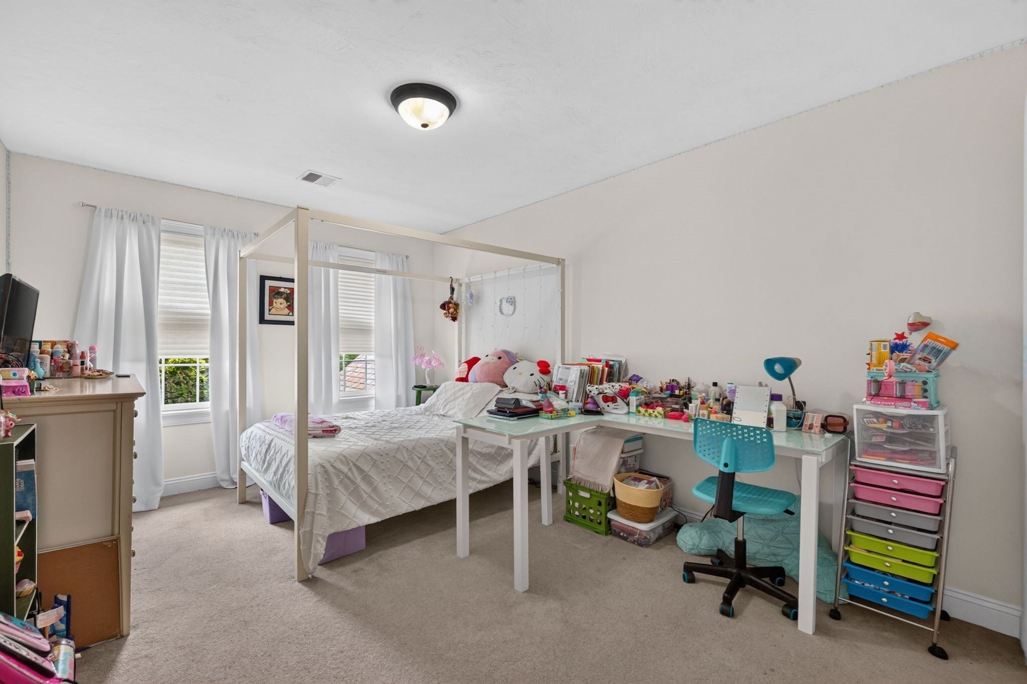 68 Raymond A Sampson Dr, North Attleboro, MA Photo #23