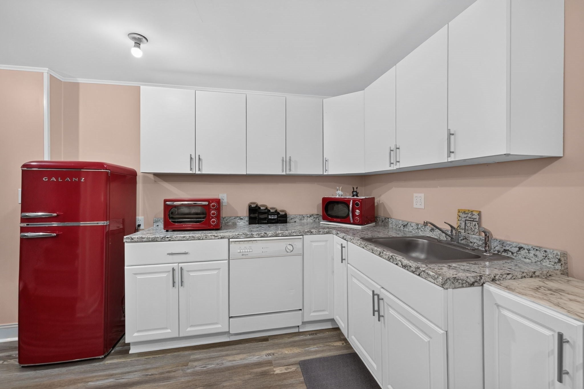 68 Raymond A Sampson Dr, North Attleboro, MA Photo #35